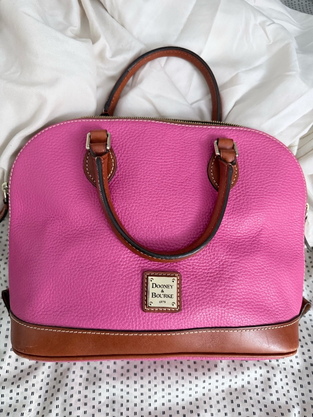 Dooney and Bourke Pebble Handbag